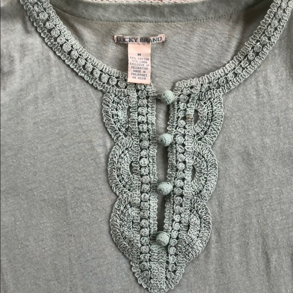 Light green Lucky T-shirt. (D) - Picture 3 of 4